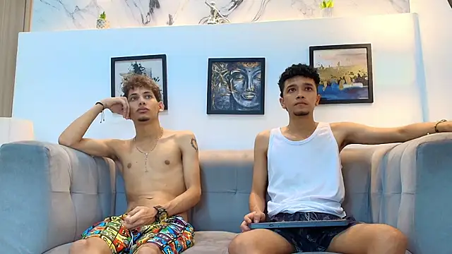 YOUNG_BOYS_HELL webcam