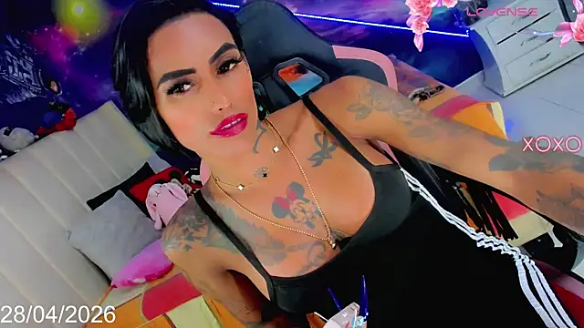 Nella_Dolls webcam