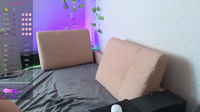 ParadisePleasure_ webcam