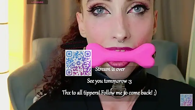 Queen_of_tease webcam