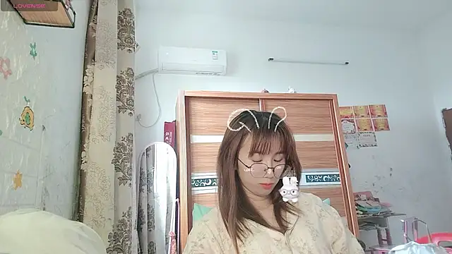 美女Lili_666在线直播