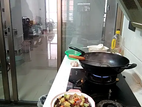 AngelwithEcup webcam