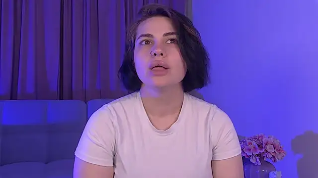 AdrianaToress webcam