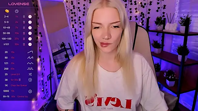 anyataylor_ - AnyaTaylor_'s free webcam - UK Sex Cams