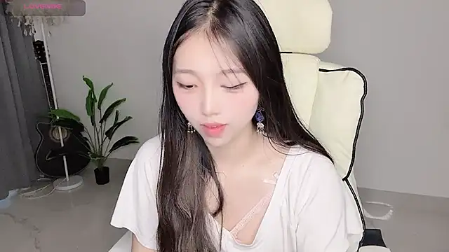 美女Yukiy8877在线直播