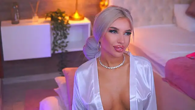 Juicy_Jessye live sex cam