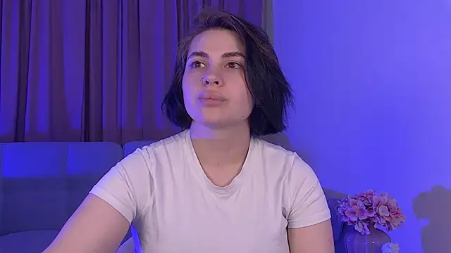 AdrianaToress webcam