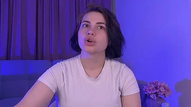 AdrianaToress webcam