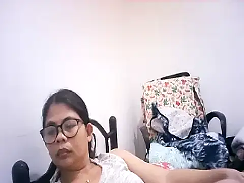 pinay_milfxx webcam