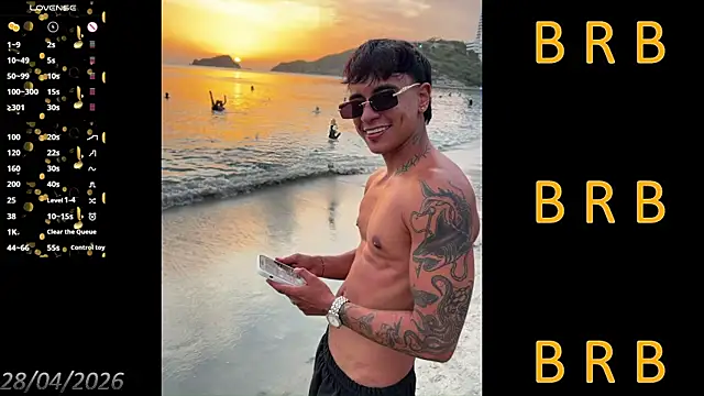 Ftm_xxxperiencie webcam