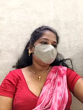 MaaliiiPonuTamil webcam