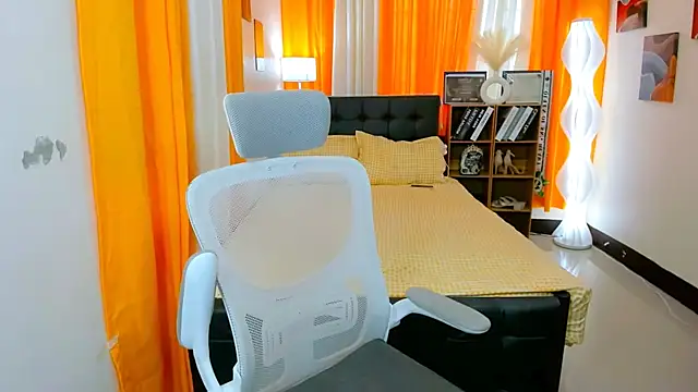 hotjessieempress webcam