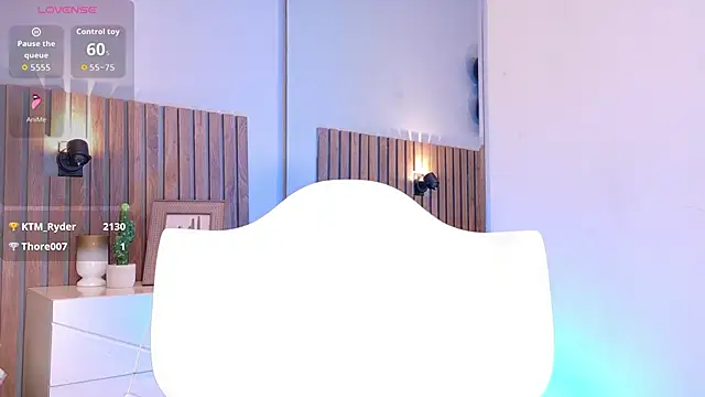 Mia_Bellefort webcam