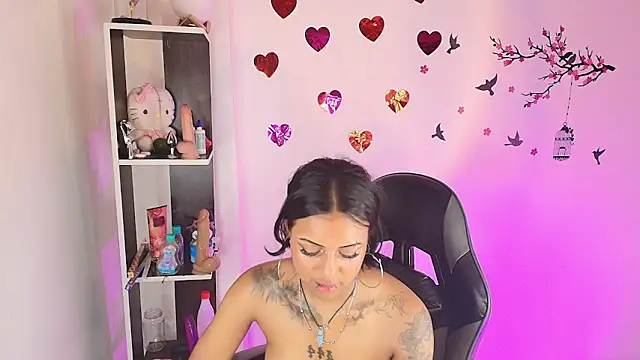 NYXHELLSQUEEN webcam