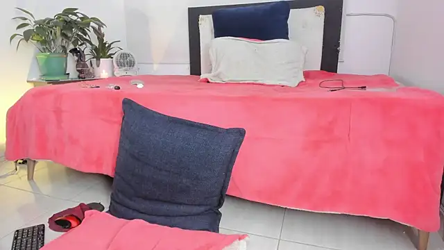 alicia_rouusel webcam