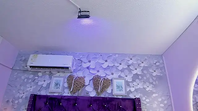 dalila_salazar webcam