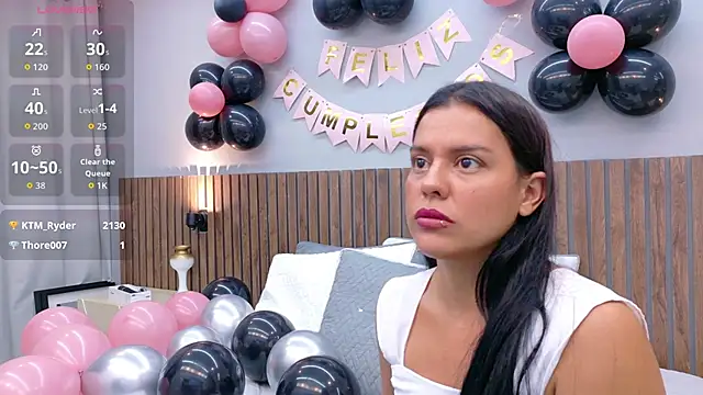 Mia_Bellefort webcam