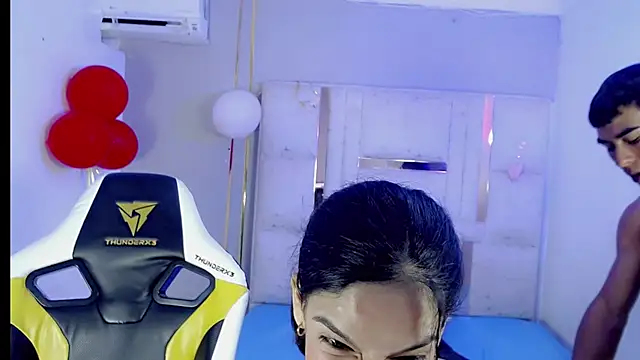 Preview of nina_and_coby_