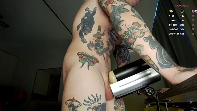 Tommy_cat live sex cam