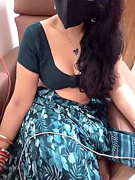 roja-telugu777 (F young) - keep ice cubes on nipples