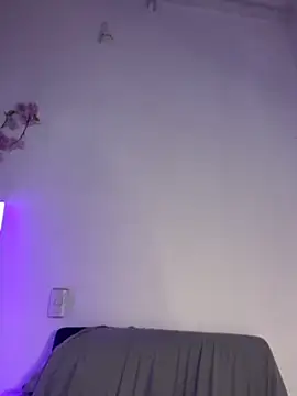 alisson_carolina73 webcam