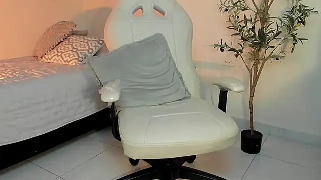 isabella-garcia- webcam