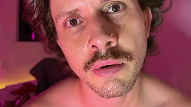 mcklister_kinky_feets webcam