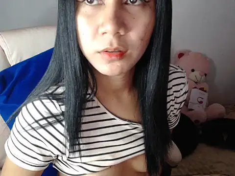 TransPetite1 webcam