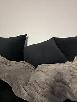 Lickplayofficial webcam