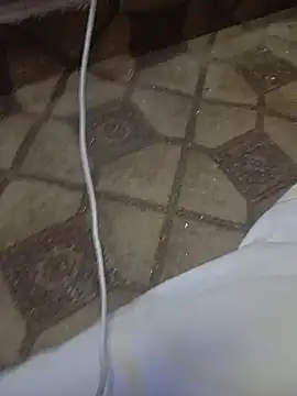 medo141414 (Ask my age) - Show full body and cum again