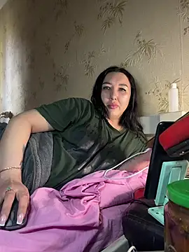 Naughtbaby_2025 webcam