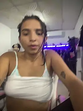 Blowjob-Queen_ webcam