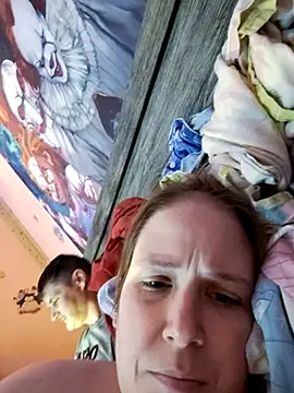 023thickandjuicy07 webcam