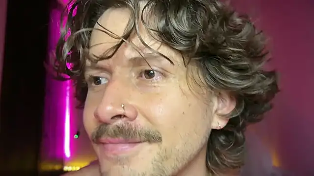 mcklister_kinky_feets webcam