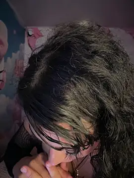 sasha-firee - Sasha-firee's free webcam - UK Sex Cams