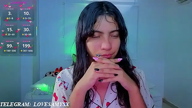 Lovelyamyy webcam