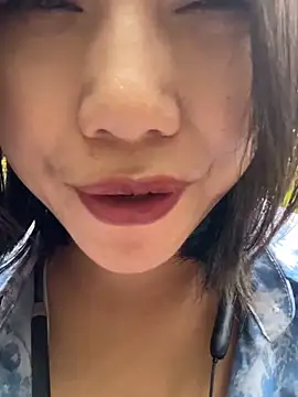 美女Eliza-E在线直播