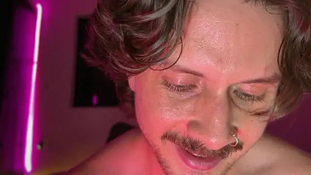 mcklister_kinky_feets webcam