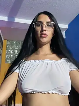 miaa_doll22 webcam