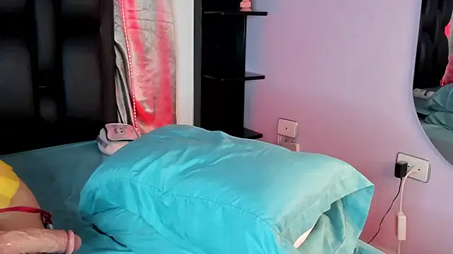 LuciaMoretti_ webcam