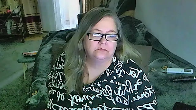 sex2 (F mature) - naked, squirt