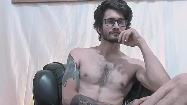 Loggan_donnelly webcam