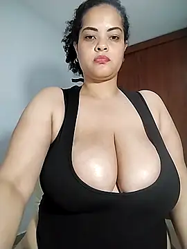 Webcam Model (sweetpe)  is live.Free join now!