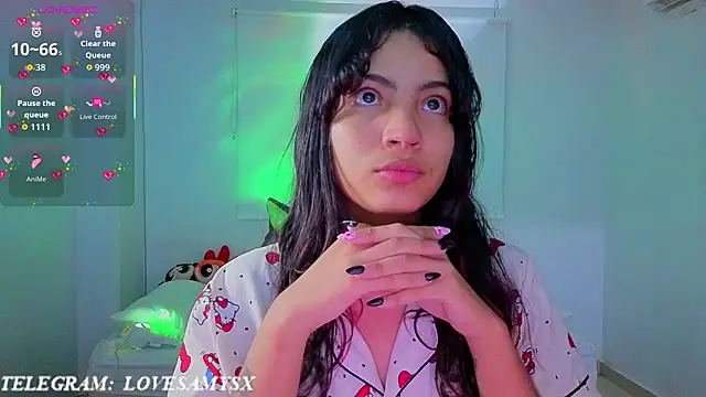 Lovelyamyy webcam