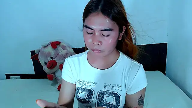 mikhaylahanderson webcam