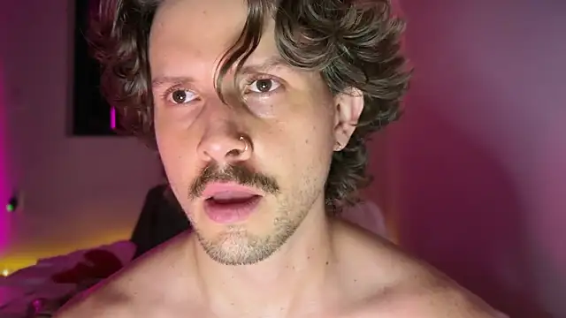 mcklister_kinky_feets webcam