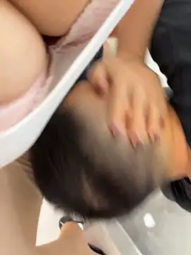 美女qwe522522在线直播