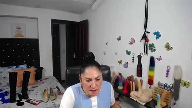 mature_bigboobs10 webcam