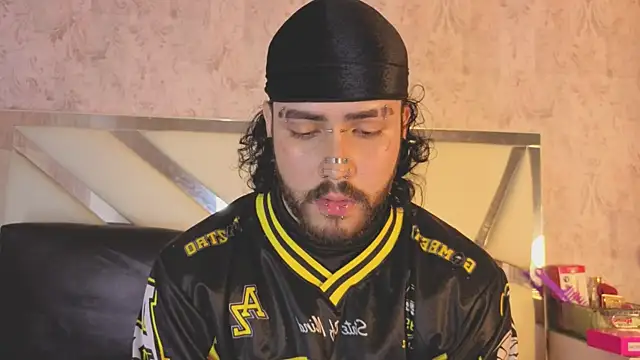 Benny_and_Mark webcam