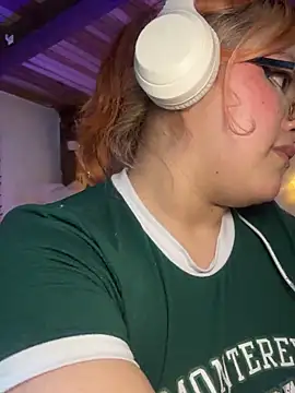 Sophia_Weest99 webcam